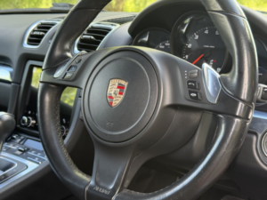 2014 Porsche Cayman 2.7 981 in Red — image 6