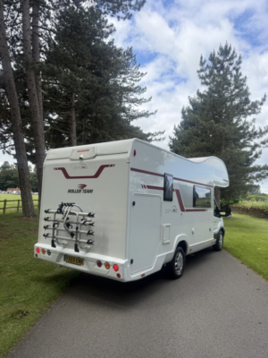 2019 Roller Team Zefiro 690 - in White — image 6