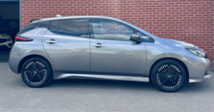 2022 Nissan Leaf 39kwh N-Connecta in Grey — image 4