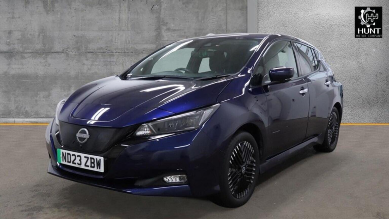 2023 Nissan Leaf 39kwh Tekna Auto 5dr in Blue — image 1