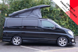 2007 Nissan Elgrand MPV E51 2.5 Highway Star 5dr *camper Conversion* in Multicolour — image 2