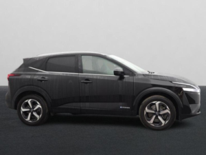 2023 Nissan Qashqai 1.5 H E-Power N-Connecta Auto Euro 6 (s/s) 5dr in Black — image 3