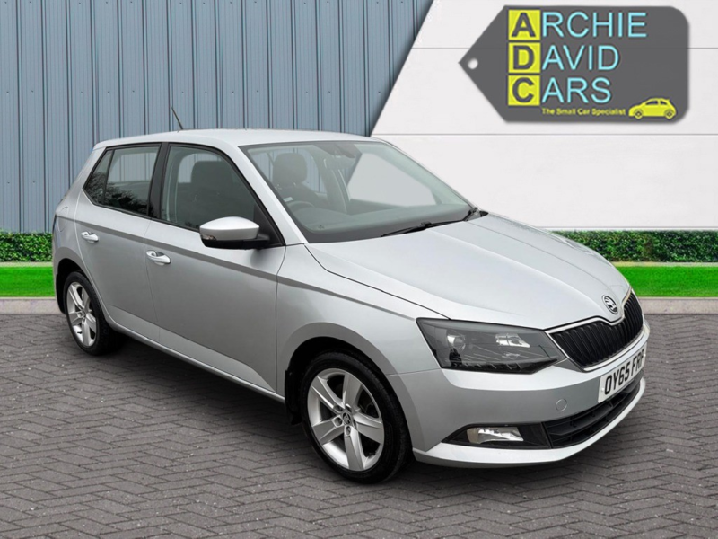 2015 Skoda Fabia 1.2 Tsi Se L in Silver — image 1