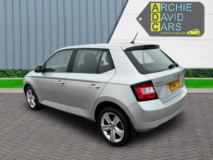 2015 Skoda Fabia 1.2 Tsi Se L in Silver — image 6