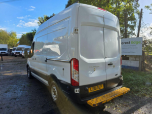 2019 Ford Transit 2.0 350 Ecoblue Fwd L2 H3 Euro 6 5dr in White — image 5