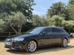 2018 Audi A4 Avant 2.0 Tfsi S Line in Black — image 3
