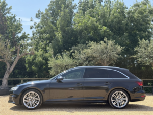 2018 Audi A4 Avant 2.0 Tfsi S Line in Black — image 4