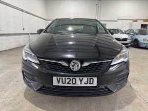 2020 Vauxhall Astra 1.2 Turbo Business Edition Nav in Black — image 3