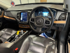 2016 Volvo Xc90 2.0h T8 Twin Engine 9.2kwh Inscription Auto 4WD Euro 6 (s/s) 5dr in Black — image 2