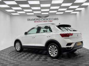 2018 Volkswagen T-Roc 1.0 Tsi Se in White — image 4