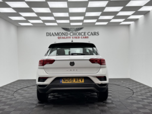 2018 Volkswagen T-Roc 1.0 Tsi Se in White — image 5