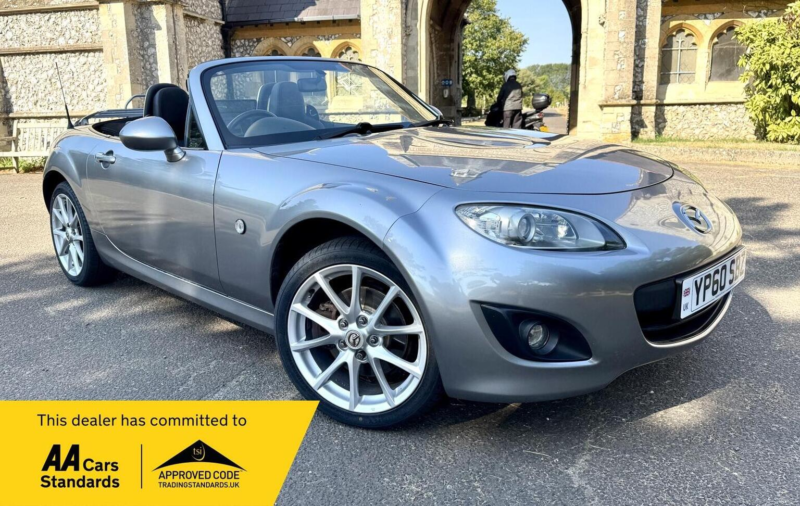 2010 Mazda Mx-5 2.0i Powershift Euro 4 2dr in Silver — image 1