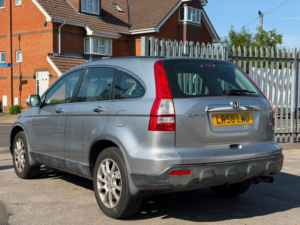 2008 Honda Cr-V 2.0 I-Vtec Se 5dr in Silver — image 2