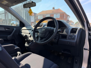2008 Honda Cr-V 2.0 I-Vtec Se 5dr in Silver — image 5