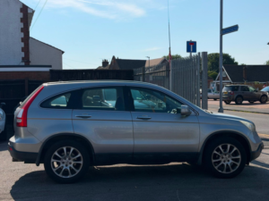 2008 Honda Cr-V 2.0 I-Vtec Se 5dr in Silver — image 6