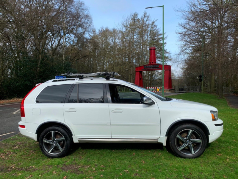 2012 Volvo Xc90 D5 R-Design AWD in White — image 1
