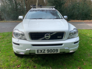 2012 Volvo Xc90 D5 R-Design AWD in White — image 2
