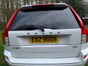 2012 Volvo Xc90 D5 R-Design AWD in White — image 6