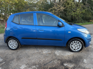 2009 Hyundai I10 1.1 Es in Blue — image 2