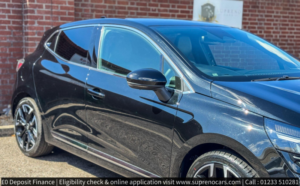 2025 Renault Clio 1.6 E-Tech Techno Hatchback 5dr Petrol Hybrid Auto Euro 6 (s/s) (145 Ps) in Black — image 5