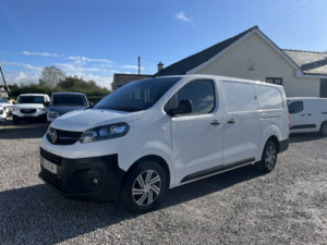 2019 Vauxhall Vivaro 1.5 Turbo D 2900 Dynamic in White — image 6