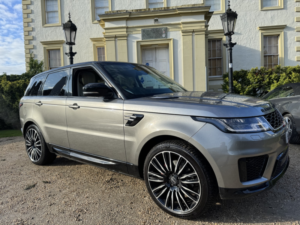 2020 Land Rover Range Rover Sport 3.0 Sd V6 Hse in Silver — image 2