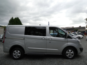 2017 Ford Transit Custom 2.0 Tdci 290 Limited Combi Van 6dr Diesel Automatic L1 H1 (165 G/km, 168 Bhp) in Silver — image 2