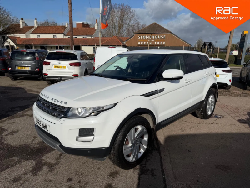 2013 Land Rover Range Rover Evoque 2.2 Sd4 Pure SUV 5dr Diesel Manual 4WD Euro 5 (s/s) (190 Ps) in White — image 1