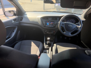 2018 Hyundai I20 1.2 Go! Se Euro 6 5dr in Grey — image 5