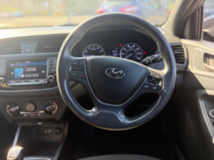 2018 Hyundai I20 1.2 Go! Se Euro 6 5dr in Grey — image 6