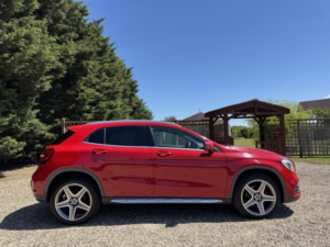2017 Mercedes-Benz Gla Class 2.1 Gla220d Amg Line in Red — image 6