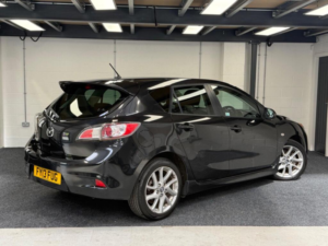 2013 Mazda Mazda3 1.6d Venture Euro 5 5dr — image 2