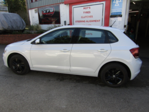 2018 Volkswagen Polo 1.0 Tsi Se in Silver — image 5