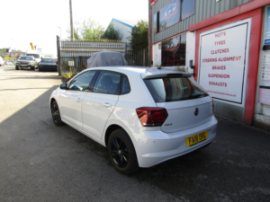 2018 Volkswagen Polo 1.0 Tsi Se in Silver — image 6