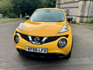 2016 Nissan Juke 1.6 Dig-T Tekna Euro 6 (s/s) 5dr in Yellow — image 2