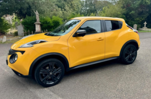 2016 Nissan Juke 1.6 Dig-T Tekna Euro 6 (s/s) 5dr in Yellow — image 3