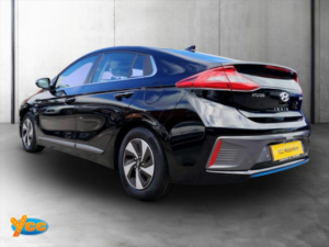 2017 Hyundai Ioniq 1.6 H-Gdi Premium Se Hatchback 5dr Petrol Hybrid Dct Euro 6 (s/s) (141 Ps) in Black — image 5