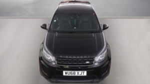 2018 Land Rover Discovery Sport Td4 Landmark in Black — image 2