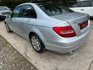2014 Mercedes-Benz C Class 2.1 C220 Cdi Executive Se (premium Plus) Euro 5 (s/s) 4dr in Silver — image 4