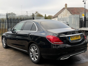 2017 Mercedes-Benz C Class 2.0 C200 Sport (premium) G-Tronic+ Euro 6 (s/s) 4dr in Black — image 4