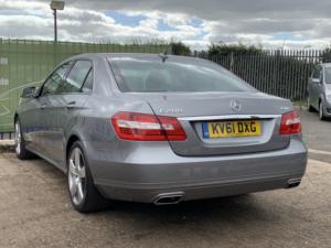 2011 Mercedes-Benz E Class 2.1 E200 Cdi Blueefficiency Se Edition 125 in Silver — image 6