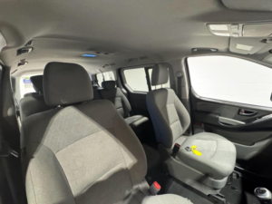 2019 Hyundai I800 2.5 Crdi Se Nav Euro 6 5dr in Black — image 3