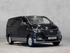 2019 Hyundai I800 2.5 Crdi Se Nav Euro 6 5dr in Black — image 5