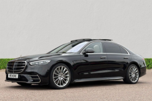 2023 Mercedes-Benz S-Class 3.0 S580el 22kwh Amg Line (premium Plus, Executive) Saloon 4dr Petrol Plug-In Hybrid G-Tronic+ Euro 6 (s/s) (510 Ps) in Black — image 4