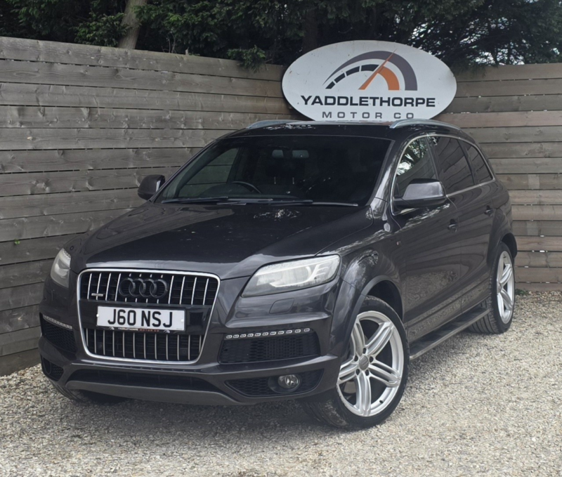 2012 Audi Q7 3.0 Tdi V6 S Line Plus in Grey — image 1