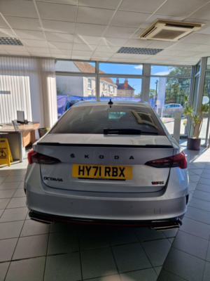 2021 Skoda Octavia 2.0 Tsi Vrs Euro 6 (s/s) 5dr in Silver — image 5