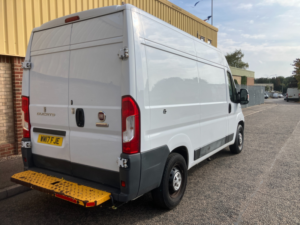 2017 Fiat Ducato 2.0 Multijetii 35 Panel Van 5dr Diesel Manual M H2 Euro 6 (s/s) (115 Ps) in White — image 5