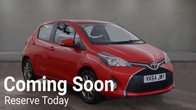2014 Toyota Yaris 1.33 Dual Vvt-I Icon Euro 5 5dr Euro 5 in Red — image 1
