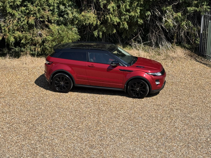 2011 Land Rover Range Rover Evoque 2.2 Sd4 Dynamic in Red — image 1