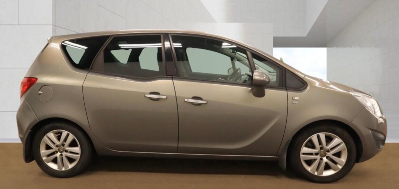 2008 Nissan Micra 1.2 16v Acenta 3dr in Grey — image 1